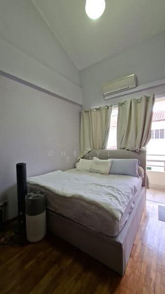 Hai Sing Park: Semi-Detached, Hai Sing Park, Hougang / Punggol / Sengkang, 7 Bedrooms, 5,500 sqft, Semi-Detached House For Sale, by Cheryl Tan, 24233074 - Bedroom - PropertyGuru.com.sg