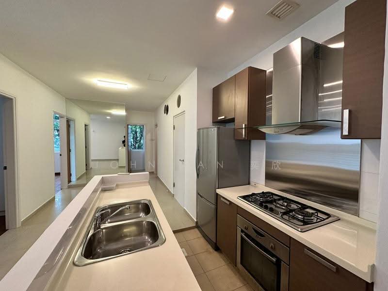 Aquarine Gardens, 91 Upper East Coast Road, East Coast / Marine Parade, 2 Bedrooms, 818 sqft, Apartment For Rent, by John Tan 奕欣, 24233459 - PropertyGuru.com.sg