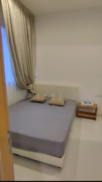 Jool Suites, 2 Sing Joo Walk, 1 Bedroom, 410 sqft, Apartment For Rent, by Hans Chee, 24235833 - PropertyGuru.com.sg