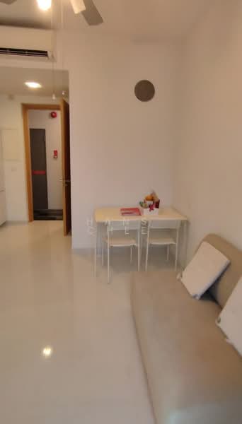 Jool Suites, 2 Sing Joo Walk, 1 Bedroom, 410 sqft, Apartment For Rent, by Hans Chee, 24235833 - PropertyGuru.com.sg