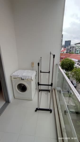 Jool Suites, 2 Sing Joo Walk, 1 Bedroom, 410 sqft, Apartment For Rent, by Hans Chee, 24235833 - PropertyGuru.com.sg