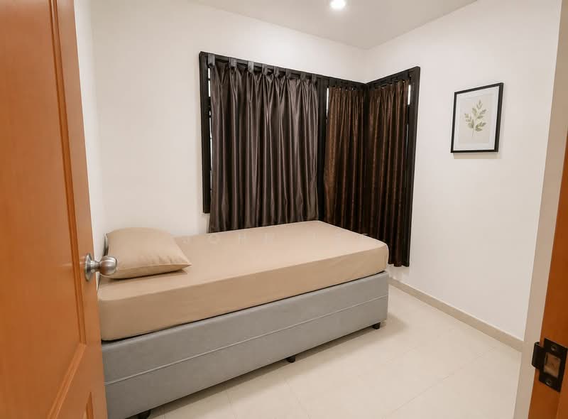 233 Lorong 8 Toa Payoh, 233 Lorong 8 Toa Payoh, 3 Bedrooms, 830 sqft, HDB Flat For Rent, by John Lee, 24236040 - PropertyGuru.com.sg