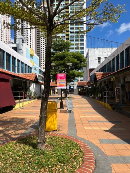 185 Toa Payoh Central, 185 Toa Payoh Central, Balestier / Toa Payoh, 710 sqft, Shop / Shophouse For Rent, by Edmund Toh, 24236528 - CommercialGuru.com.sg