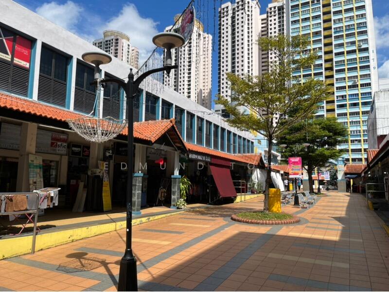 185 Toa Payoh Central, 185 Toa Payoh Central, Balestier / Toa Payoh, 710 sqft, Shop / Shophouse For Rent, by Edmund Toh, 24236528 - CommercialGuru.com.sg