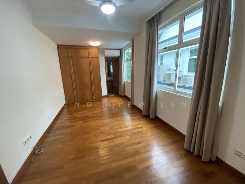 University Park, University Walk, Newton / Novena, 5 Bedrooms, 4,000 sqft, Semi-Detached House For Rent, by Wong Siew Lan, 24237120 - PropertyGuru.com.sg