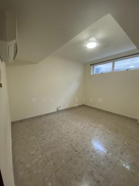 University Park, University Walk, Newton / Novena, 5 Bedrooms, 4,000 sqft, Semi-Detached House For Rent, by Wong Siew Lan, 24237120 - PropertyGuru.com.sg