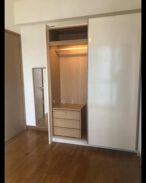 J Gateway, 2 Gateway Drive, 2 Bedrooms, 690 sqft, Condominium For Rent, by Joyce Lau, 24237558 - PropertyGuru.com.sg