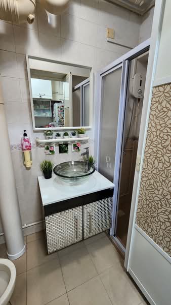 690D Choa Chu Kang Crescent, 690D Choa Chu Kang Crescent, 3 Bedrooms, 1,184 sqft, HDB Flat For Sale, by Chand Mahtani, 24238155 - PropertyGuru.com.sg