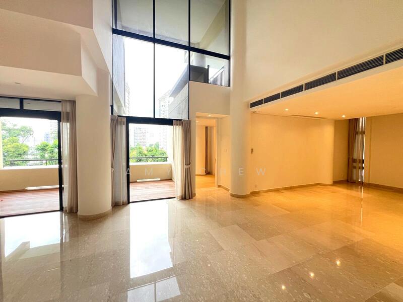 For Rent - The Colonnade