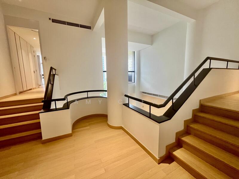 For Rent - The Colonnade