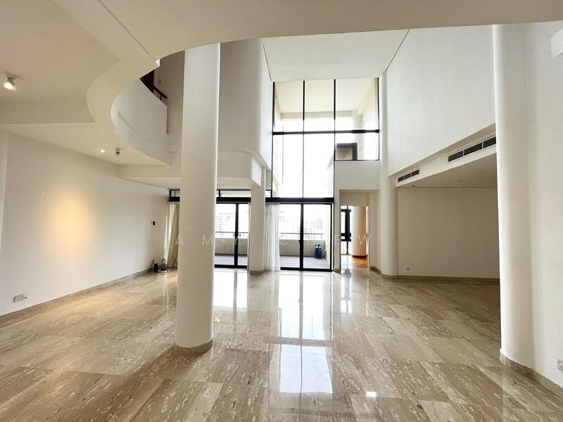 For Rent - The Colonnade