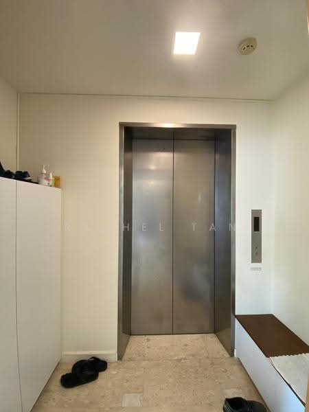 Pte lift lobby