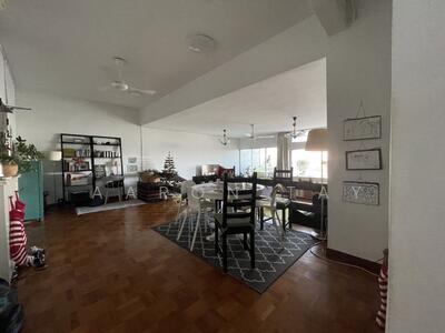 For Rent - King's Mansion