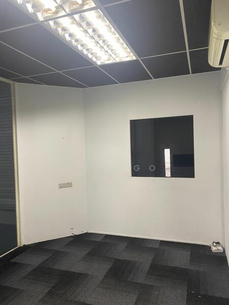 Groundfloor Workshop for rent, 184 Woodlands Industrial Park E5, 850 sqft, Factory / Workshop (B2) For Rent, by Chris Goh, 24240019 - CommercialGuru.com.sg