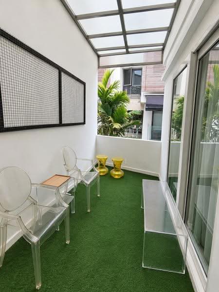 Semi D for rent near Greenwich V, Seletar / Yio Chu Kang, 6 Bedrooms, 4,208 sqft, Semi-Detached House For Rent, by Joel Ng, 24241336 - Balcony - PropertyGuru.com.sg