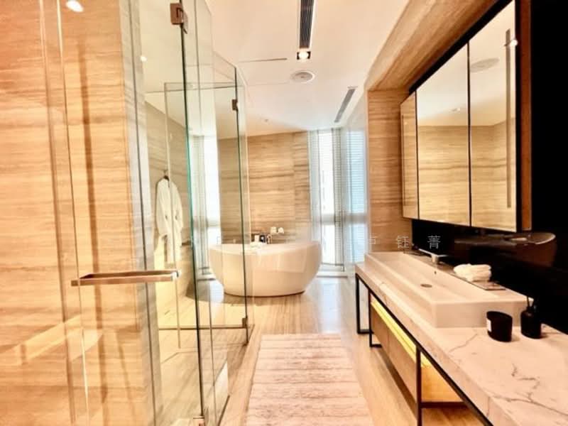 市中心3个卧室➕书房豪华现代公寓出售 Modern fully furnished apartment in town for sale, , 3 Bedrooms, 3,003 sqft, Apartment For Sale, by Clare Loh 卢煜婕, 24242041 - PropertyGuru.com.sg