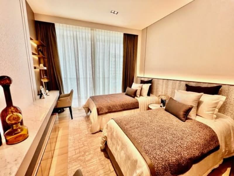市中心3个卧室➕书房豪华现代公寓出售 Modern fully furnished apartment in town for sale, , 3 Bedrooms, 3,003 sqft, Apartment For Sale, by Clare Loh 卢煜婕, 24242041 - PropertyGuru.com.sg