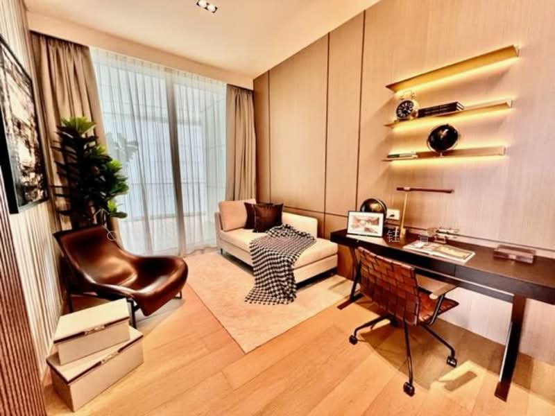 市中心3个卧室➕书房豪华现代公寓出售 Modern fully furnished apartment in town for sale, , 3 Bedrooms, 3,003 sqft, Apartment For Sale, by Clare Loh 卢煜婕, 24242041 - PropertyGuru.com.sg
