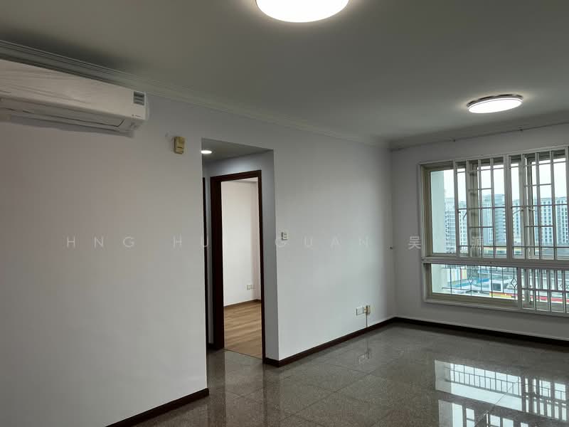 Rivervale Crest, 9 Rivervale Crescent, 2 Bedrooms, 926 sqft, Condominium For Rent, by Hng Hup Guan 吴合源, 24242045 - PropertyGuru.com.sg