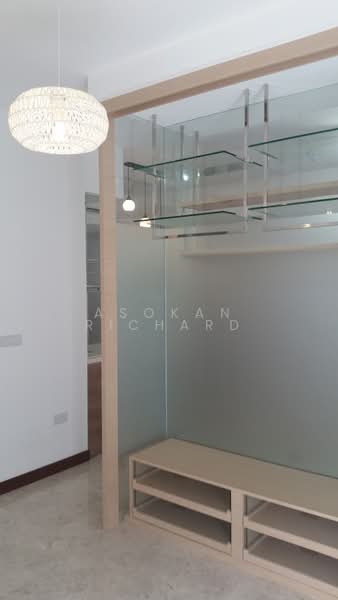 Seastrand, 11 Pasir Ris Link, 1 Bedroom, 580 sqft, Condominium For Rent, by Asokan Richard, 24242631 - PropertyGuru.com.sg