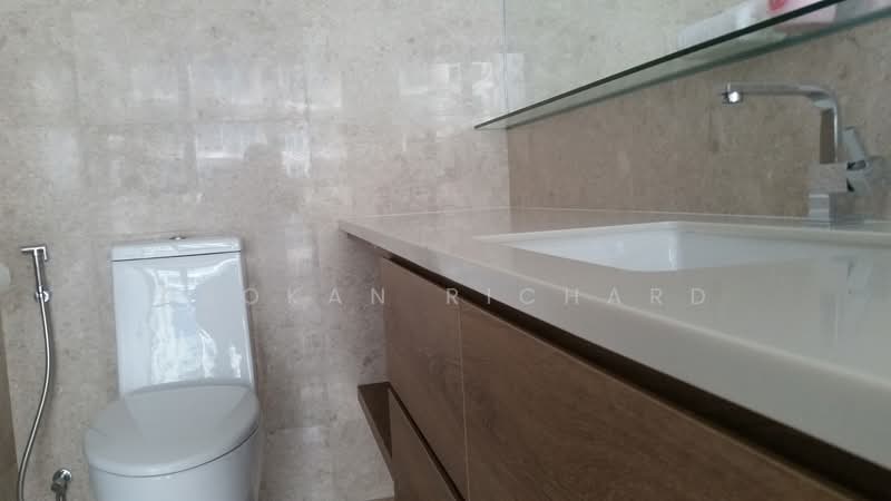 Seastrand, 11 Pasir Ris Link, 1 Bedroom, 580 sqft, Condominium For Rent, by Asokan Richard, 24242631 - PropertyGuru.com.sg