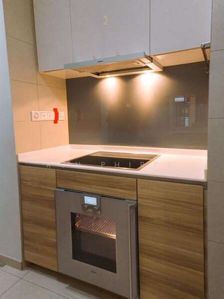 Kitchen Oven and HOB