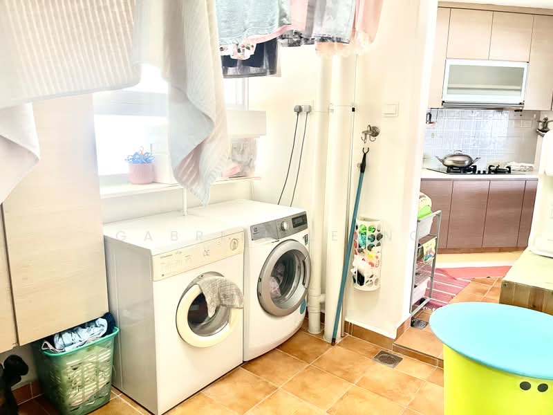 Ivory Heights, 124 Jurong East Street 13, 3 Bedrooms, 1,701 sqft, Condominium For Sale, by Gabriel Leong, 24243527 - PropertyGuru.com.sg