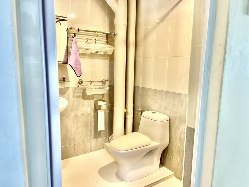 Ivory Heights, 124 Jurong East Street 13, 3 Bedrooms, 1,701 sqft, Condominium For Sale, by Gabriel Leong, 24243527 - PropertyGuru.com.sg