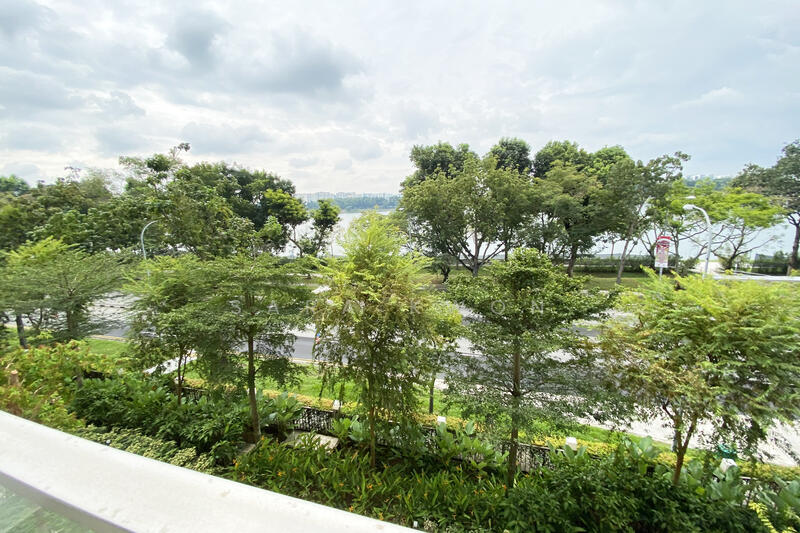 For Rent - Waterfront Gold