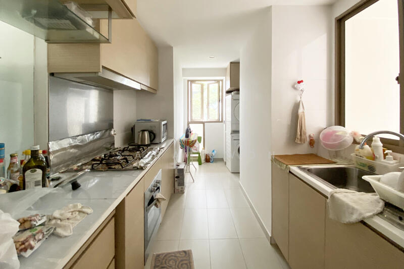 For Rent - Waterfront Gold