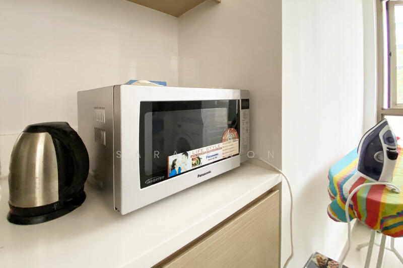 For Rent - Waterfront Gold