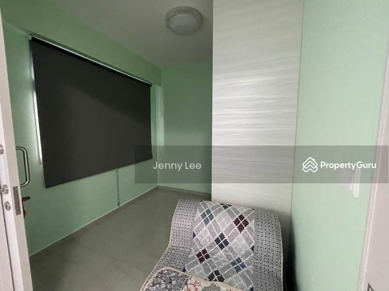 For Rent - 693C Woodlands Avenue 6