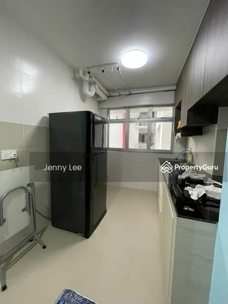 For Rent - 693C Woodlands Avenue 6