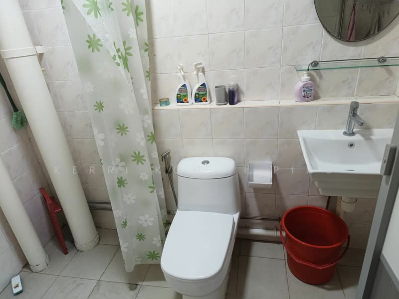 645 Jurong West Street 61, 645 Jurong West Street 61, Room Rental, 120 sqft, HDB Flat For Rent, by Kerri Koh Li Ping, 24243983 - PropertyGuru.com.sg
