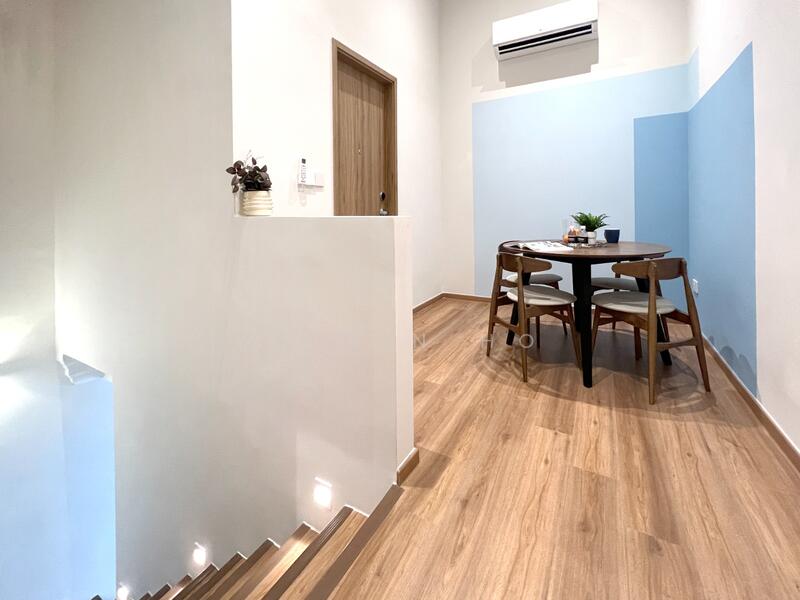 Communal Area #2 Dinning (some units only)
