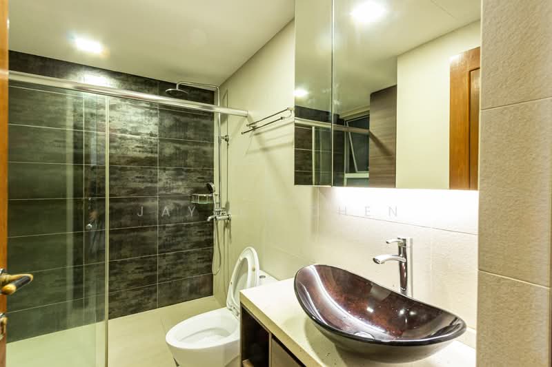 The Bayshore, 30 Bayshore Road, 2 Bedrooms, 1,011 sqft, Condominium For Rent, by Jayden Chen, 24245337 - PropertyGuru.com.sg