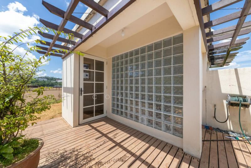 For Rent - 64 Cashew Crescent - Master Room