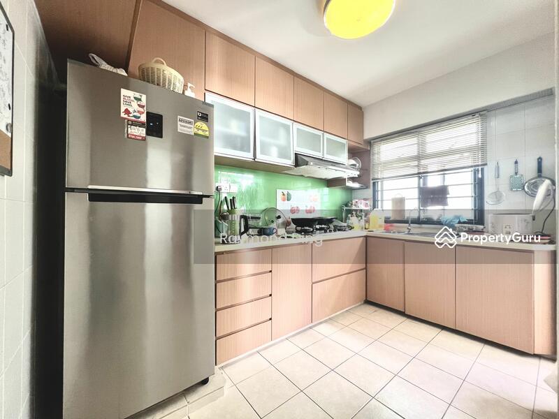For Rent - 488 Admiralty Link