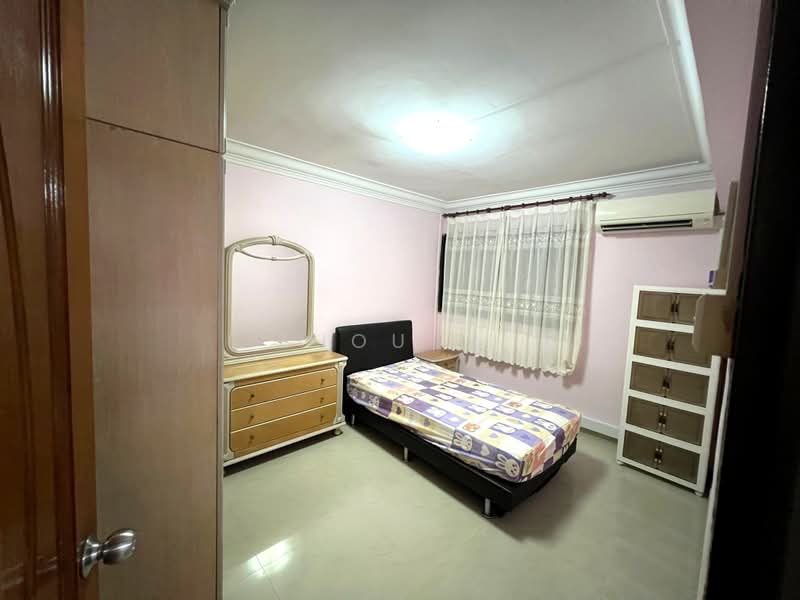 218 Jurong East Street 21, 218 Jurong East Street 21, 3 Bedrooms, 979 sqft, HDB Flat For Rent, by Zhou Li, 24246399 - PropertyGuru.com.sg