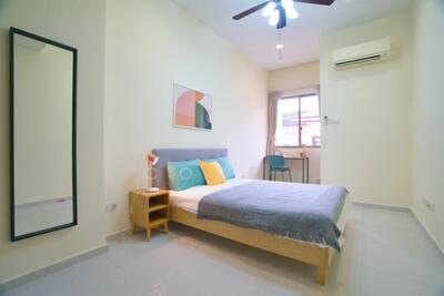 For Rent - 17 Li Hwan Drive - Standard Room