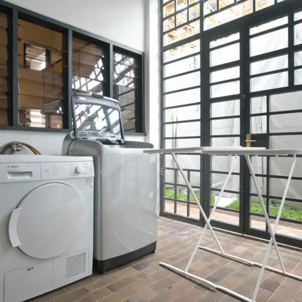 18A Valley Road - Master Room, Valley Road, Room Rental, 180 sqft, Town House For Rent, by Cove, 24246876 - PropertyGuru.com.sg