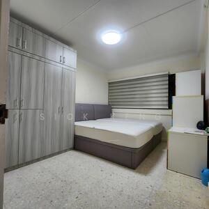 For Rent - 240 Tampines Street 21