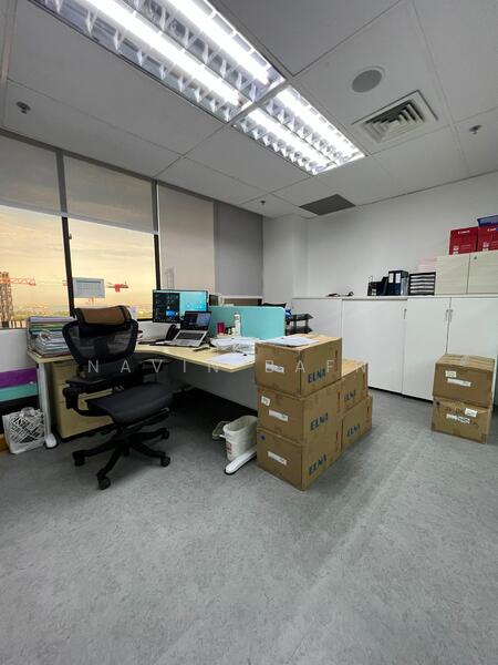 International Plaza, 10 Anson Road, 1,453 sqft, Office For Sale, by Navin Bafna, 24247307 - CommercialGuru.com.sg