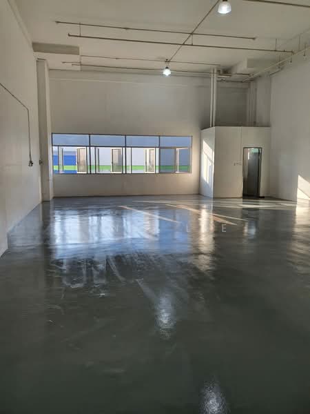 Mandai Connection, 7 Mandai Link, 1,711 sqft, Factory / Workshop (B2) For Sale, by Jenny Lee, 24247786 - CommercialGuru.com.sg