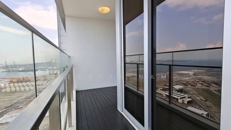 Eon Shenton, 70 Shenton Way, 2 Bedrooms, 538 sqft, Condominium For Rent, by Pearlyn Nam, 24248530 - PropertyGuru.com.sg