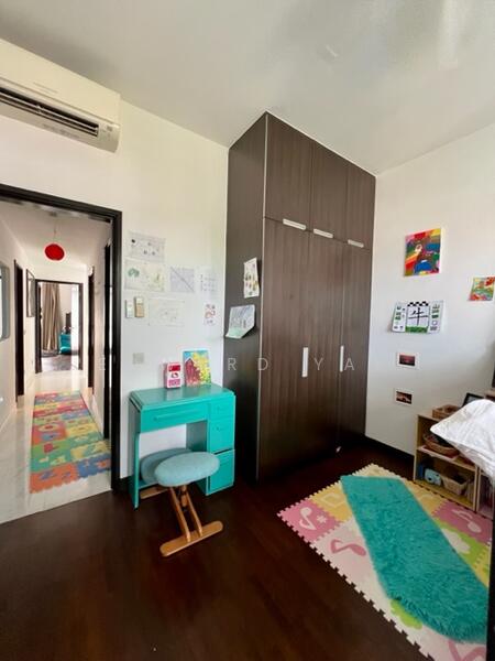 Common Bedroom 2
