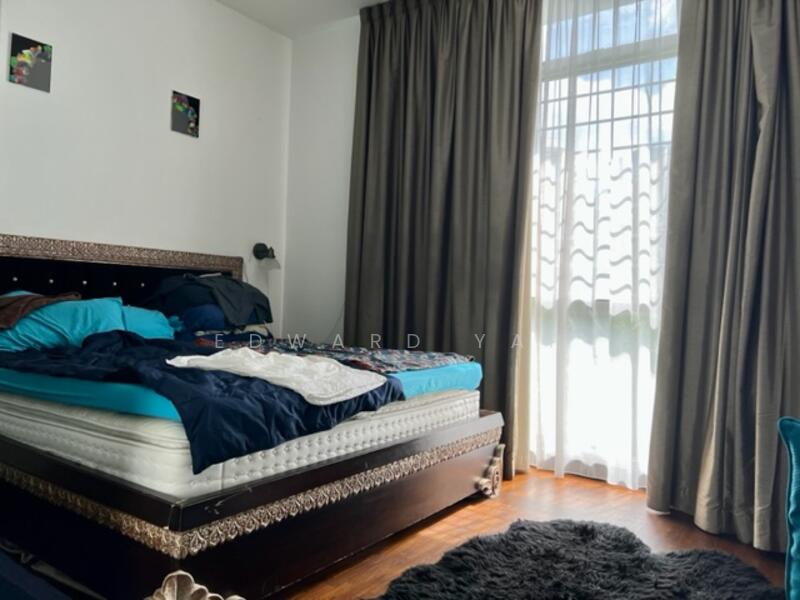 Bright Master Bedroom
