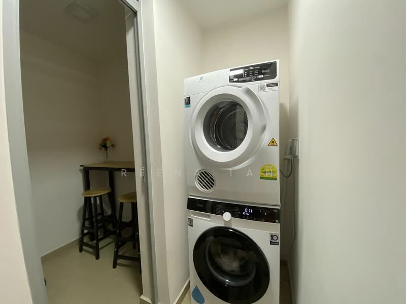 SkyPark Residences, 01 Sembawang Crescent, Room Rental, 150 sqft, Executive Condominium For Rent, by Reena Tan, 24250387 - PropertyGuru.com.sg