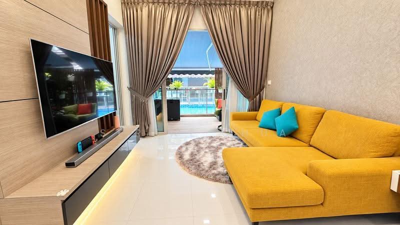 NEWest, 3 West Coast Drive, Buona Vista / West Coast / Clementi New Town, 4 Bedrooms, 2,551 sqft, Cluster House For Sale, by Serene Chua, 24250851 - Living Room - PropertyGuru.com.sg