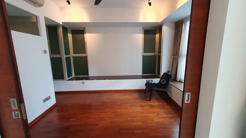 Shanghai One, 1 Shanghai Road, Tanglin / Holland / Bukit Timah, 1 Bedroom, 560 sqft, Apartment For Rent, by Jason Ang, 24250961 - Spacious master bedroom - PropertyGuru.com.sg